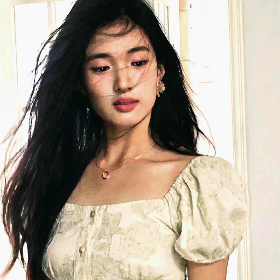 猫眼女枪手